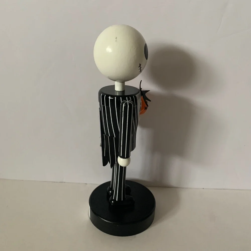 NWT. DISNEY Nightmare Before Christmas Jack Nutcracker
